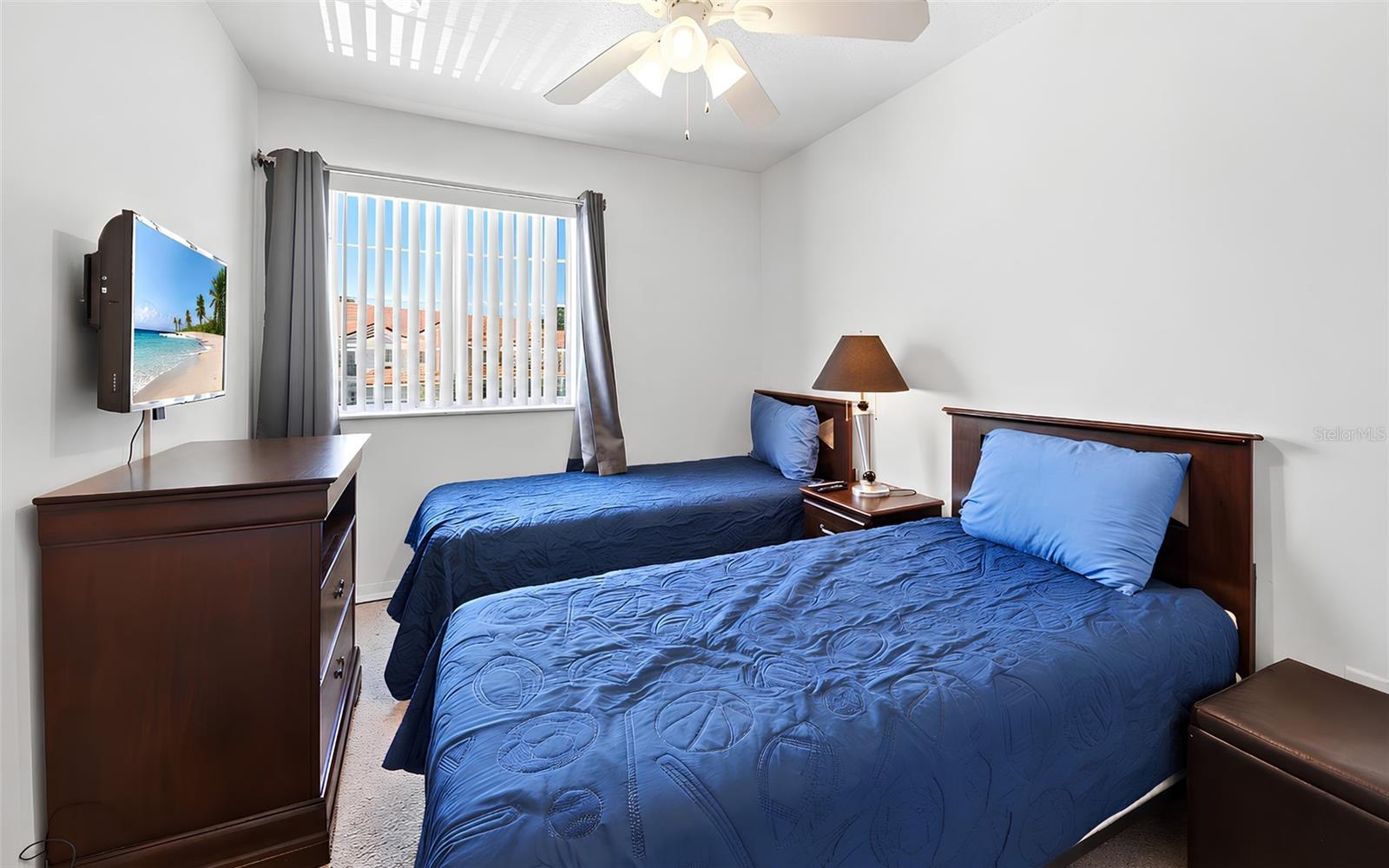 FIESTA KEY - Residential