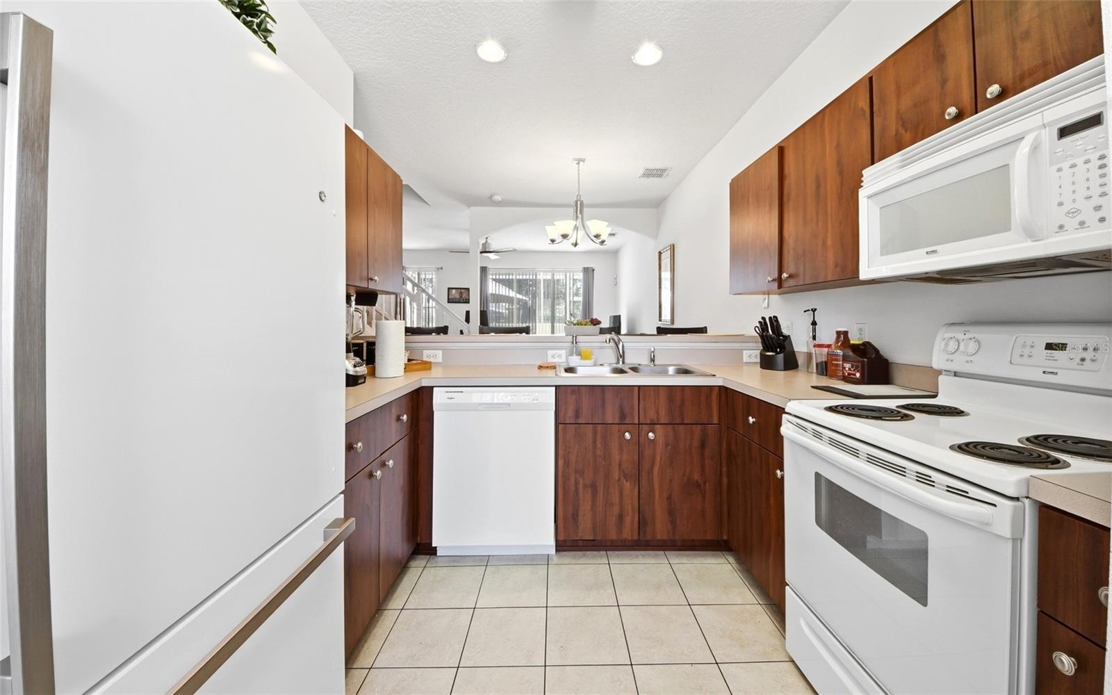 FIESTA KEY - Residential
