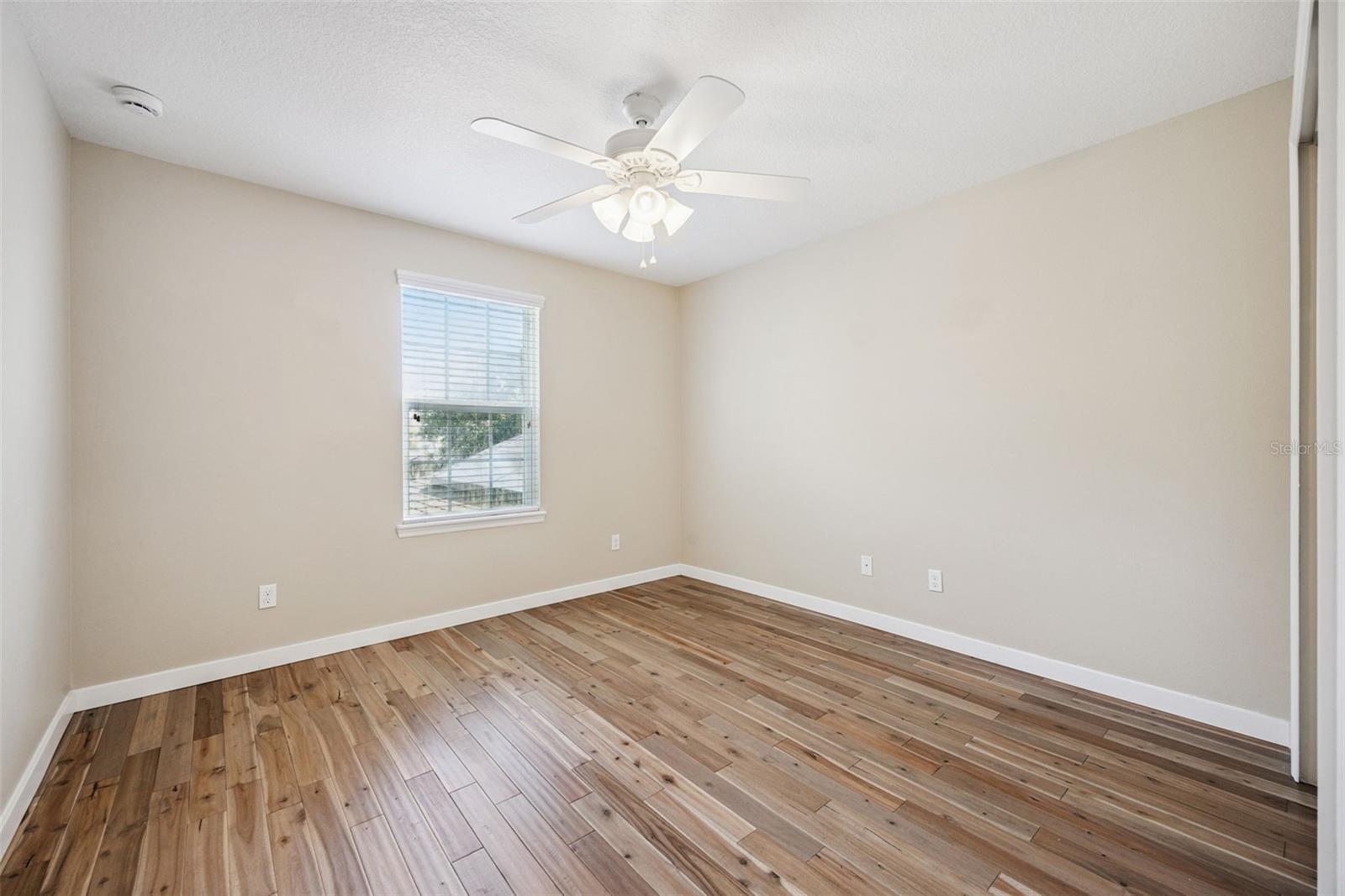 LAKE SAWYER SOUTH - Residential