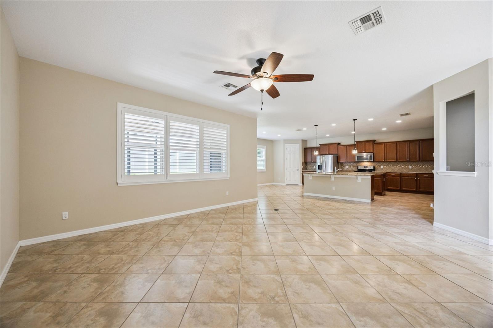 LAKE SAWYER SOUTH - Residential