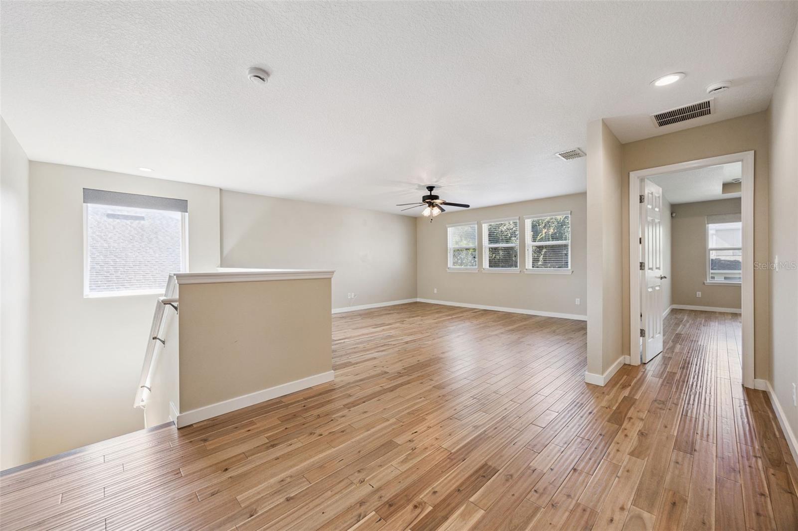 LAKE SAWYER SOUTH - Residential