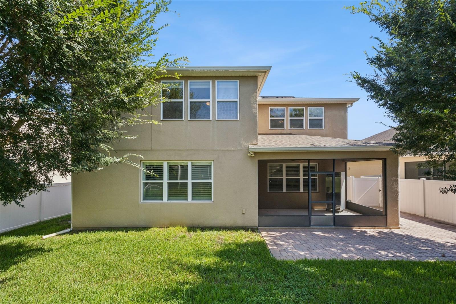 LAKE SAWYER SOUTH - Residential