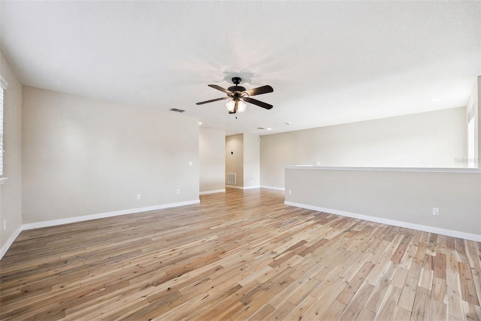 LAKE SAWYER SOUTH - Residential