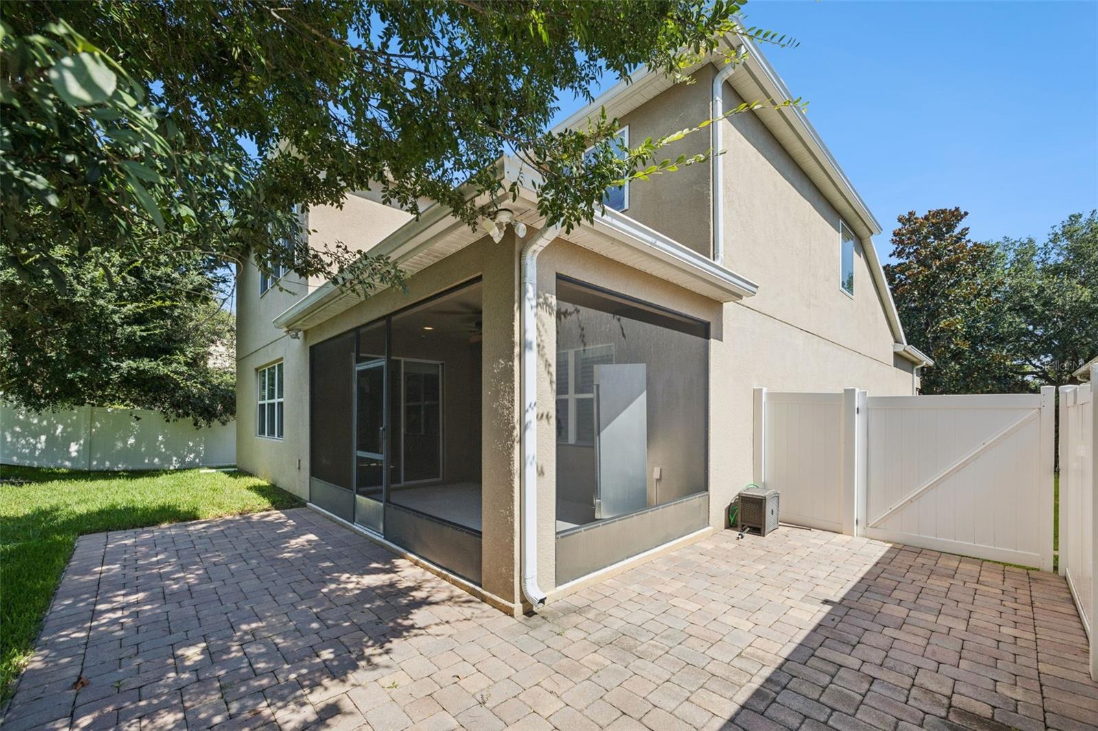 LAKE SAWYER SOUTH - Residential