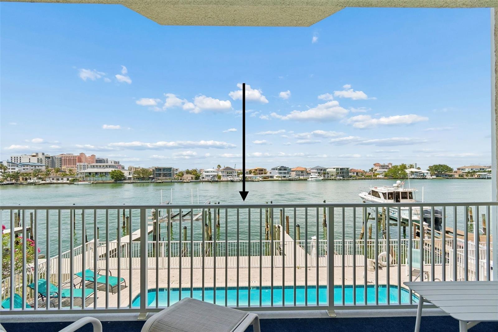 MOORINGS TWNHMS - Residential