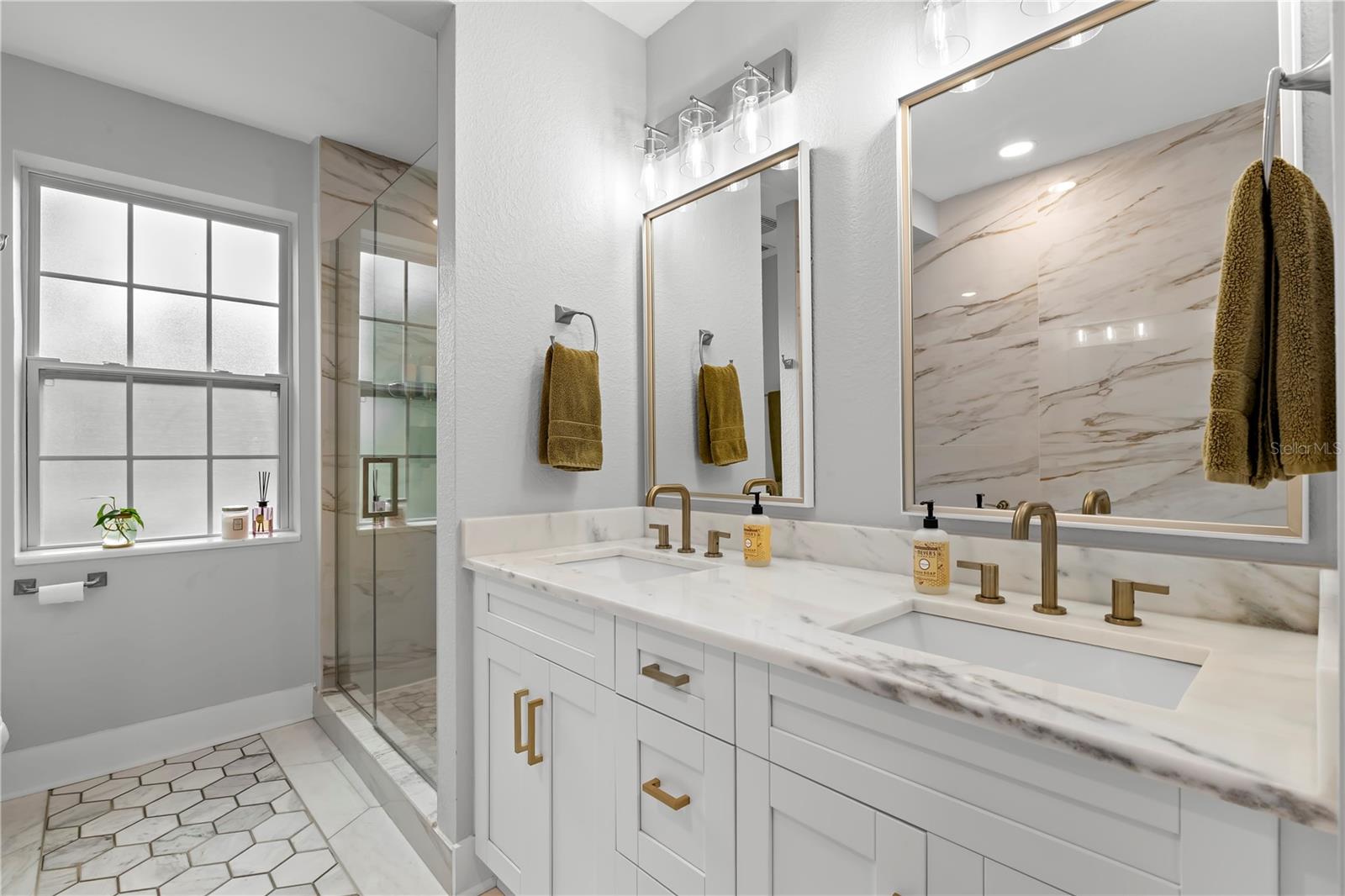 SPRING PARK REV - Residential