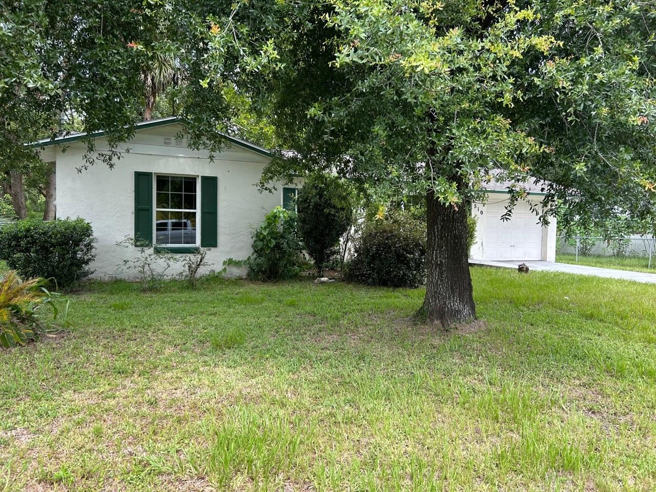 EUSTIS GLOVER - Residential