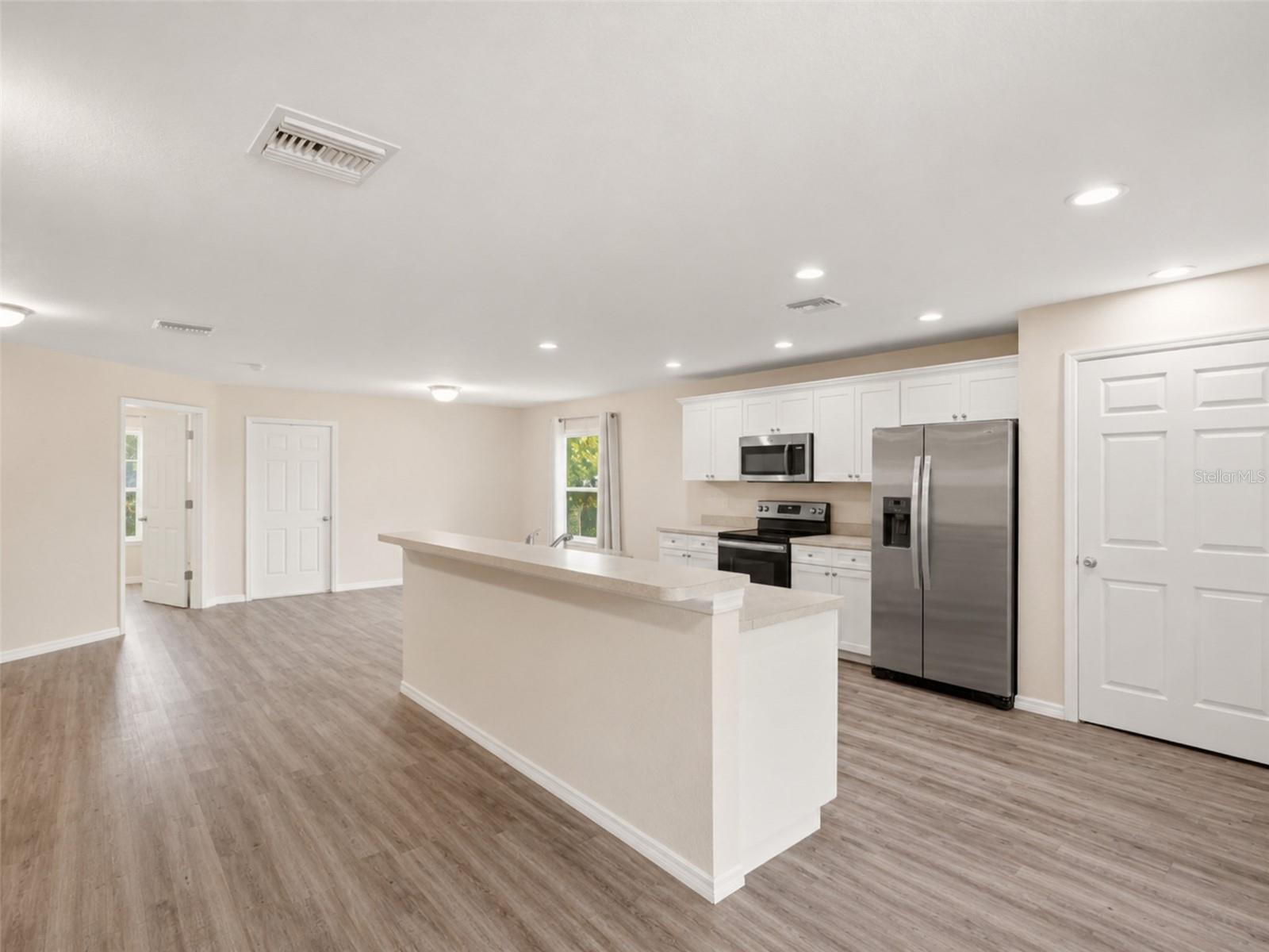 KNIGHTS EXT - Residential