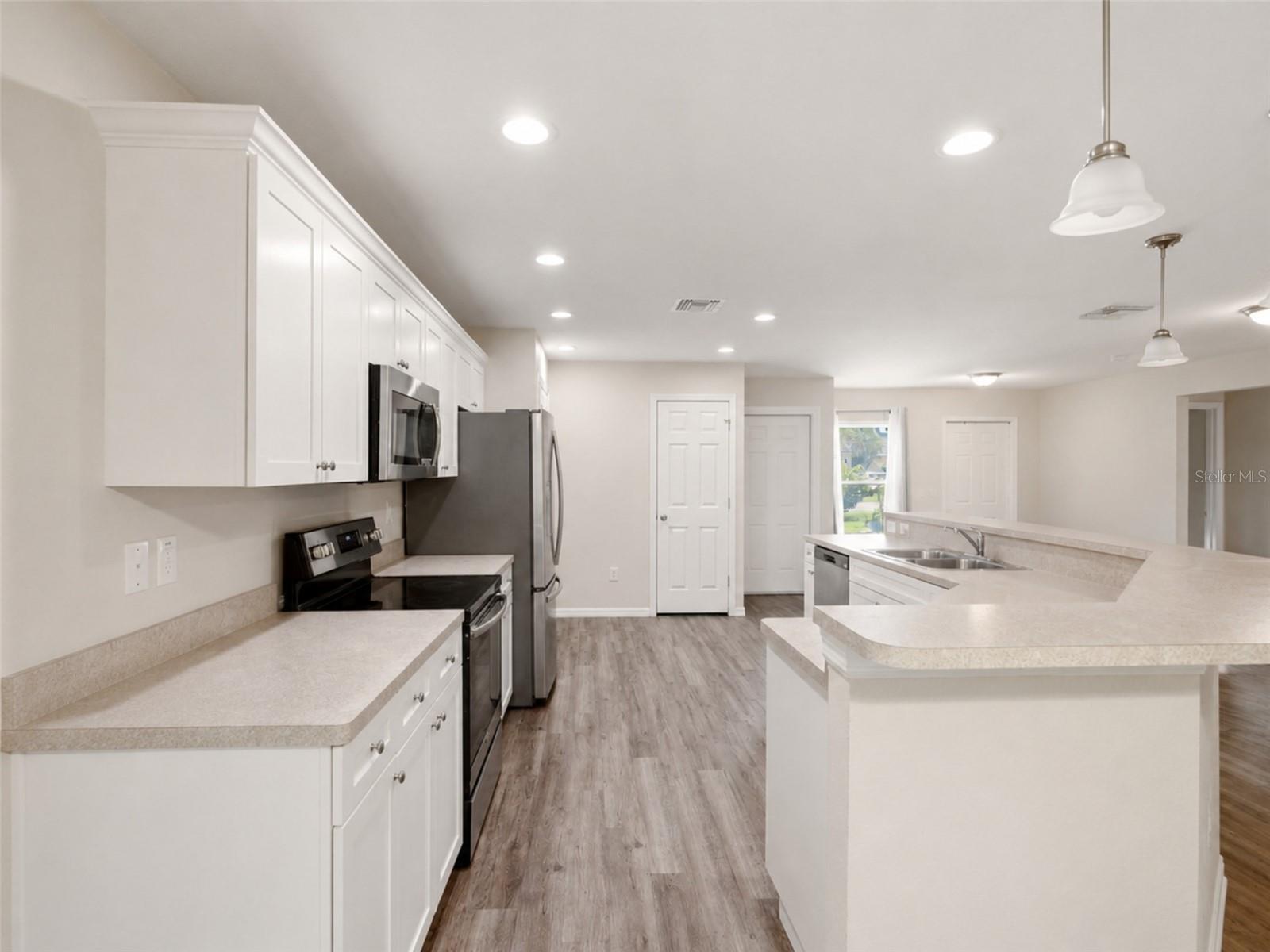 KNIGHTS EXT - Residential