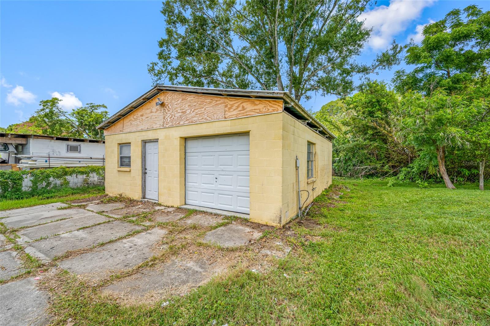 UNPLATTED - Residential