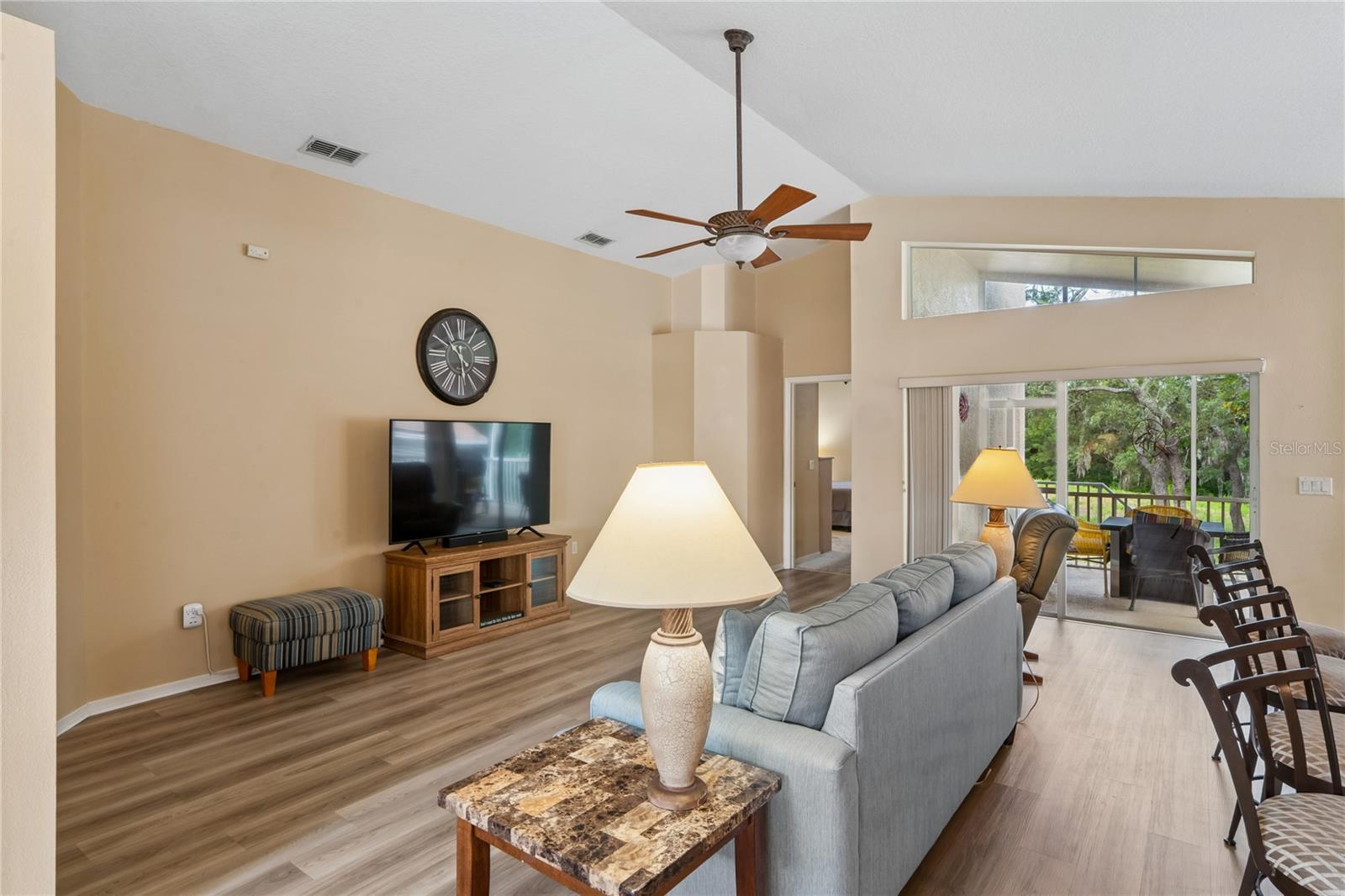 WELLINGTON AT SEVEN HILLS PH 4 - Residential
