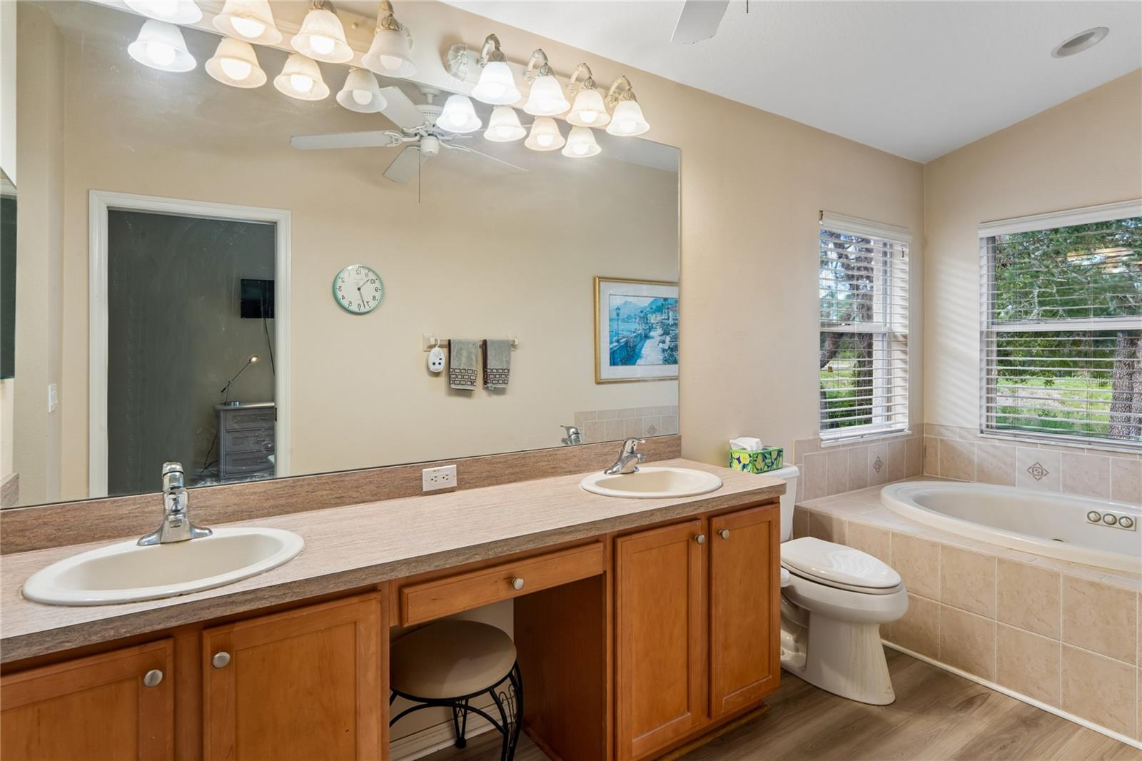 WELLINGTON AT SEVEN HILLS PH 4 - Residential