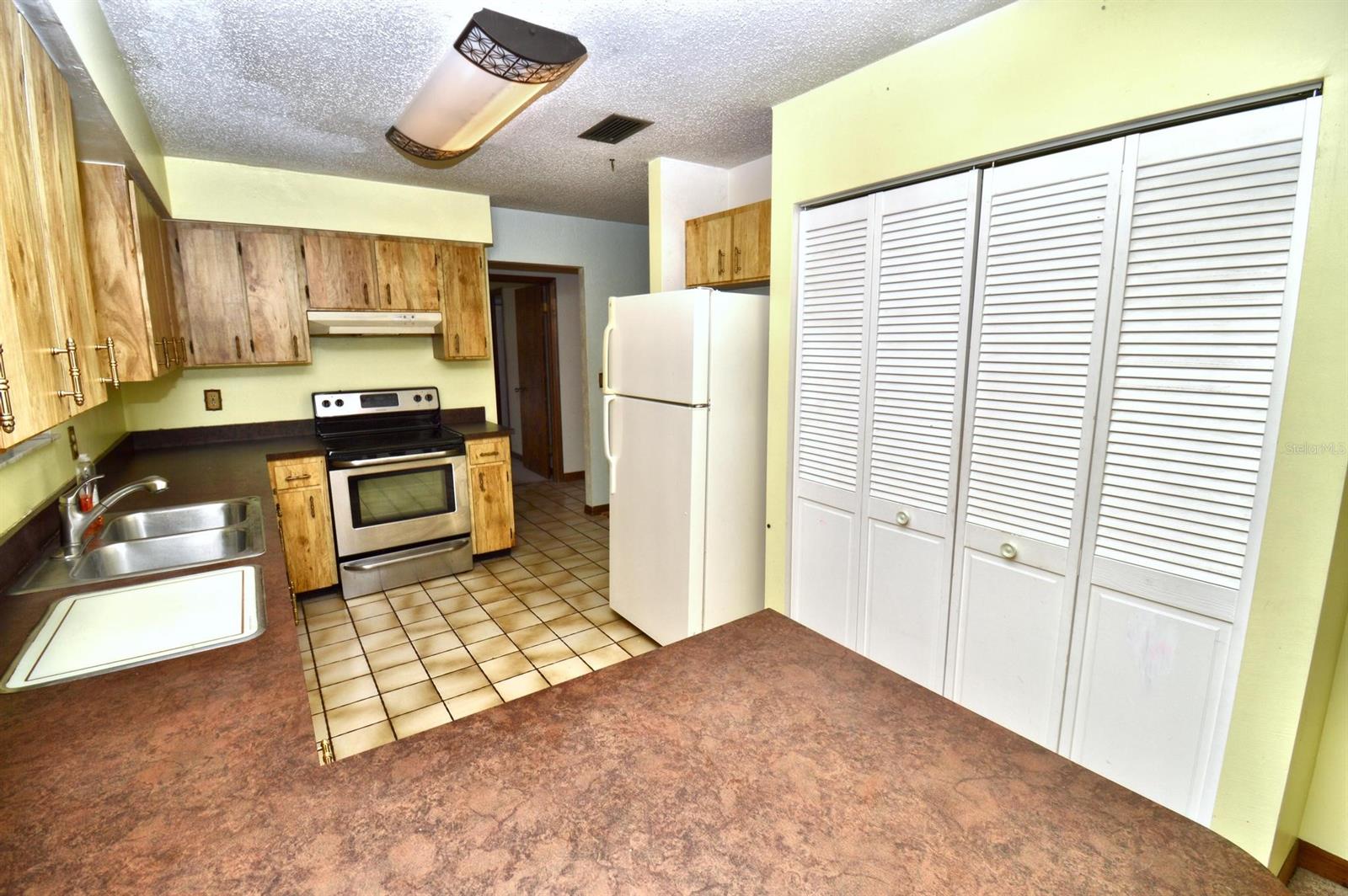 Tomoka Park - Residential