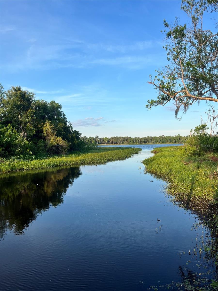 FOUR LAKES COMMUNITY - Land