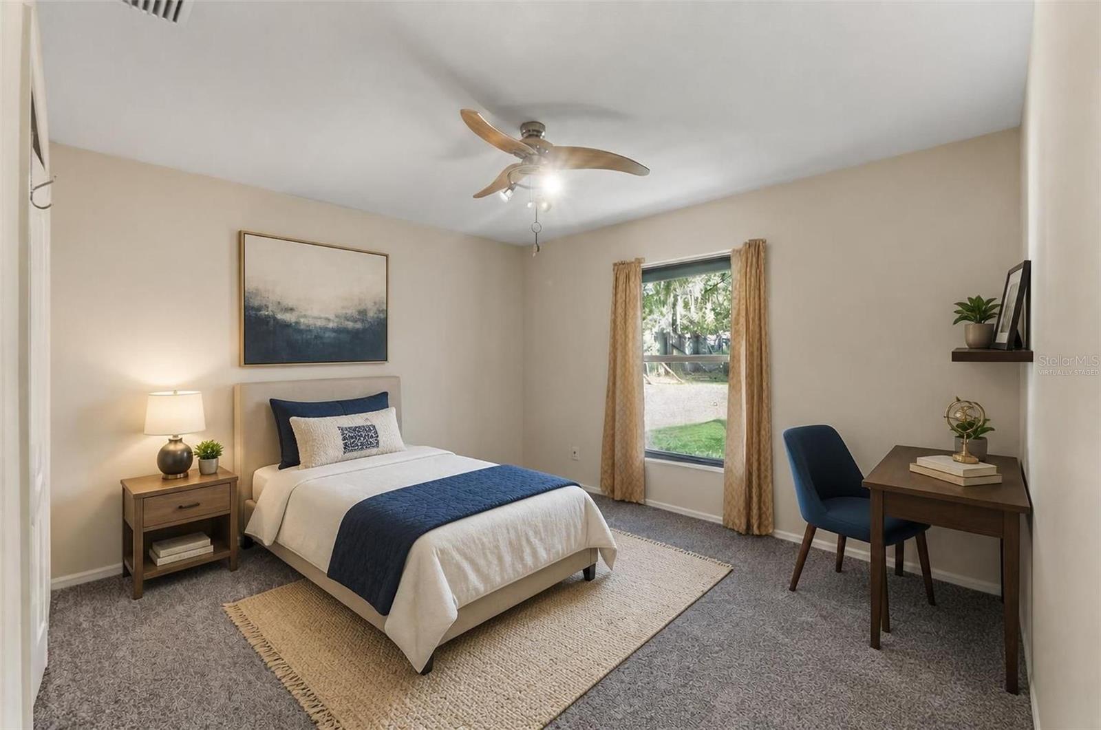 ROYAL HIGHLANDS - Residential