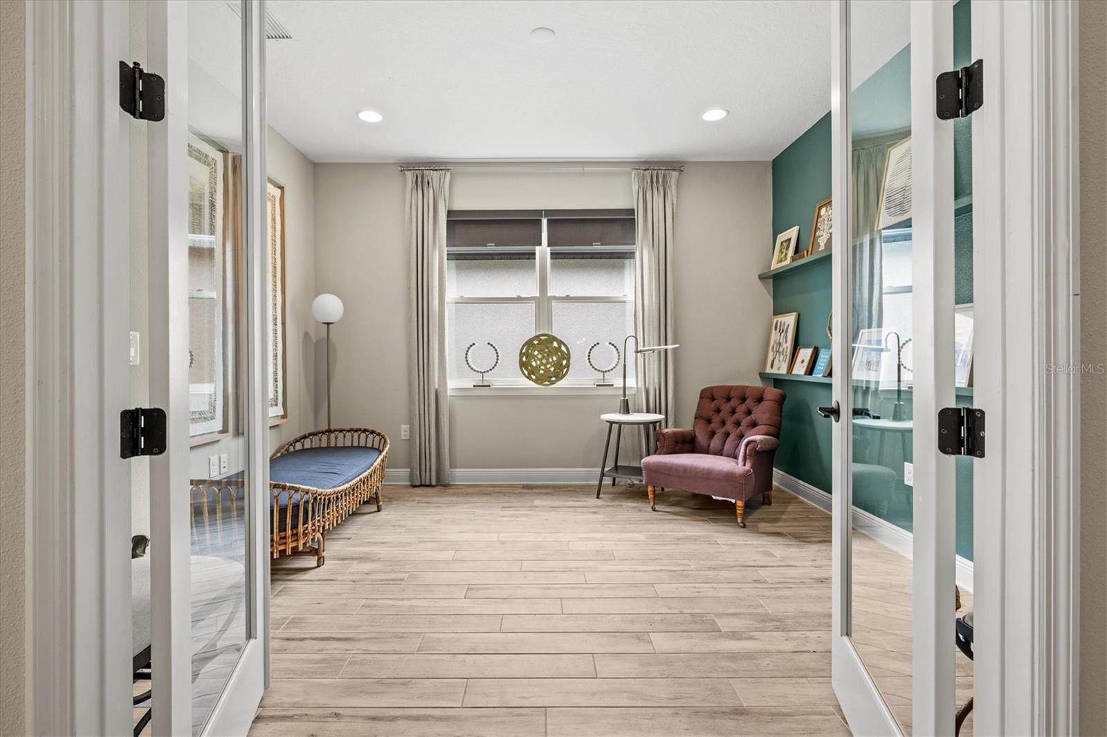 PROMENADE ESTATES PH I - Residential