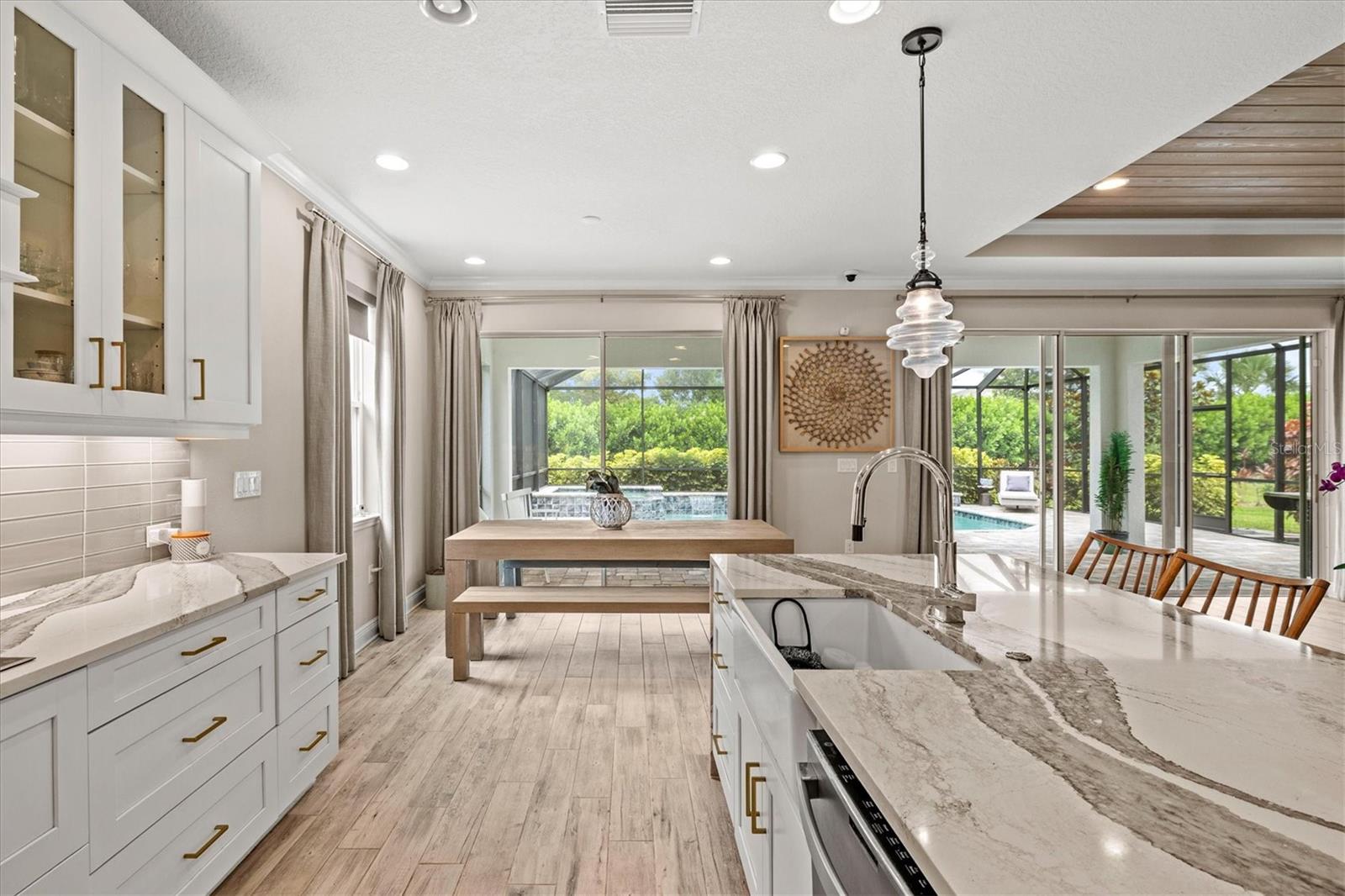 PROMENADE ESTATES PH I - Residential