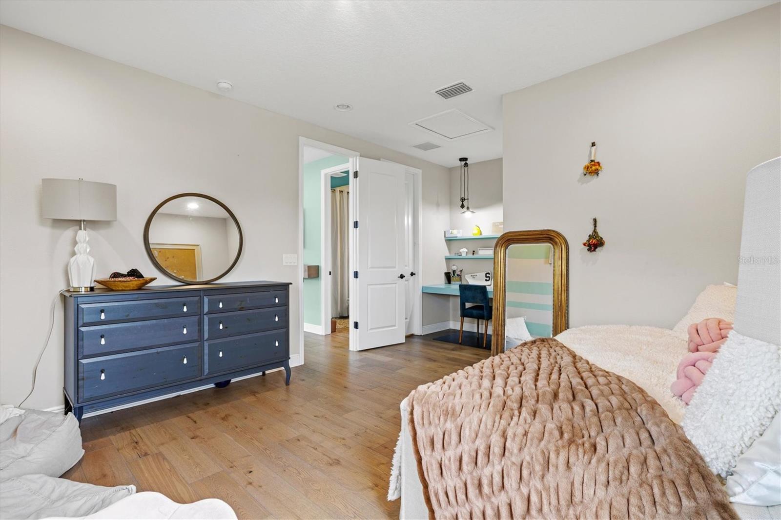 PROMENADE ESTATES PH I - Residential