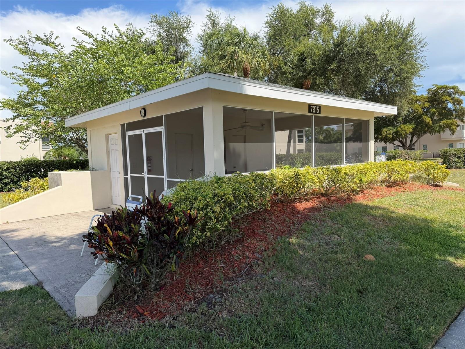PALM-AIRE DESOTO LAKES COUNTRY CLUB 5 - Residential