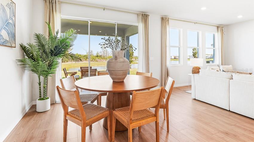 STAR FARMS AT LAKEWOOD RANCH - Residential