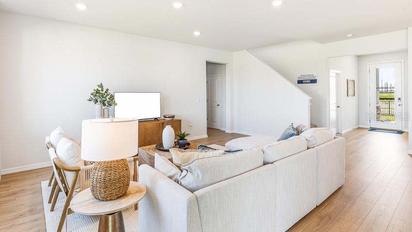STAR FARMS AT LAKEWOOD RANCH - Residential