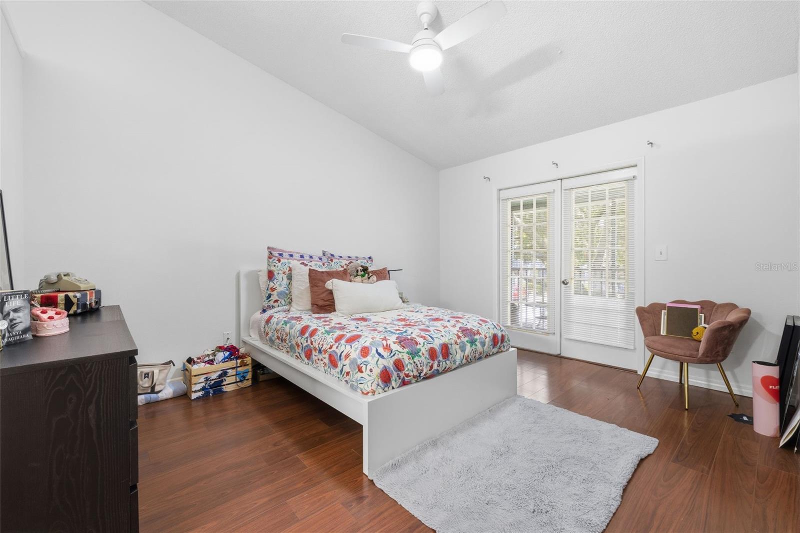 RAINTREE VILLAGE CONDO N - Residential