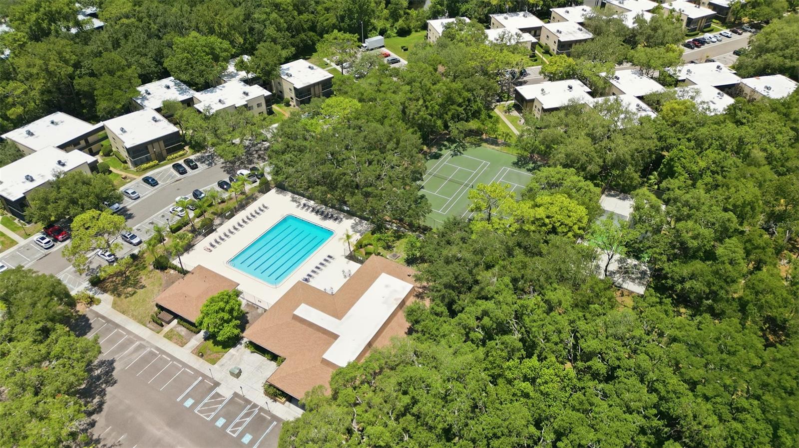 RAINTREE VILLAGE CONDO N - Residential