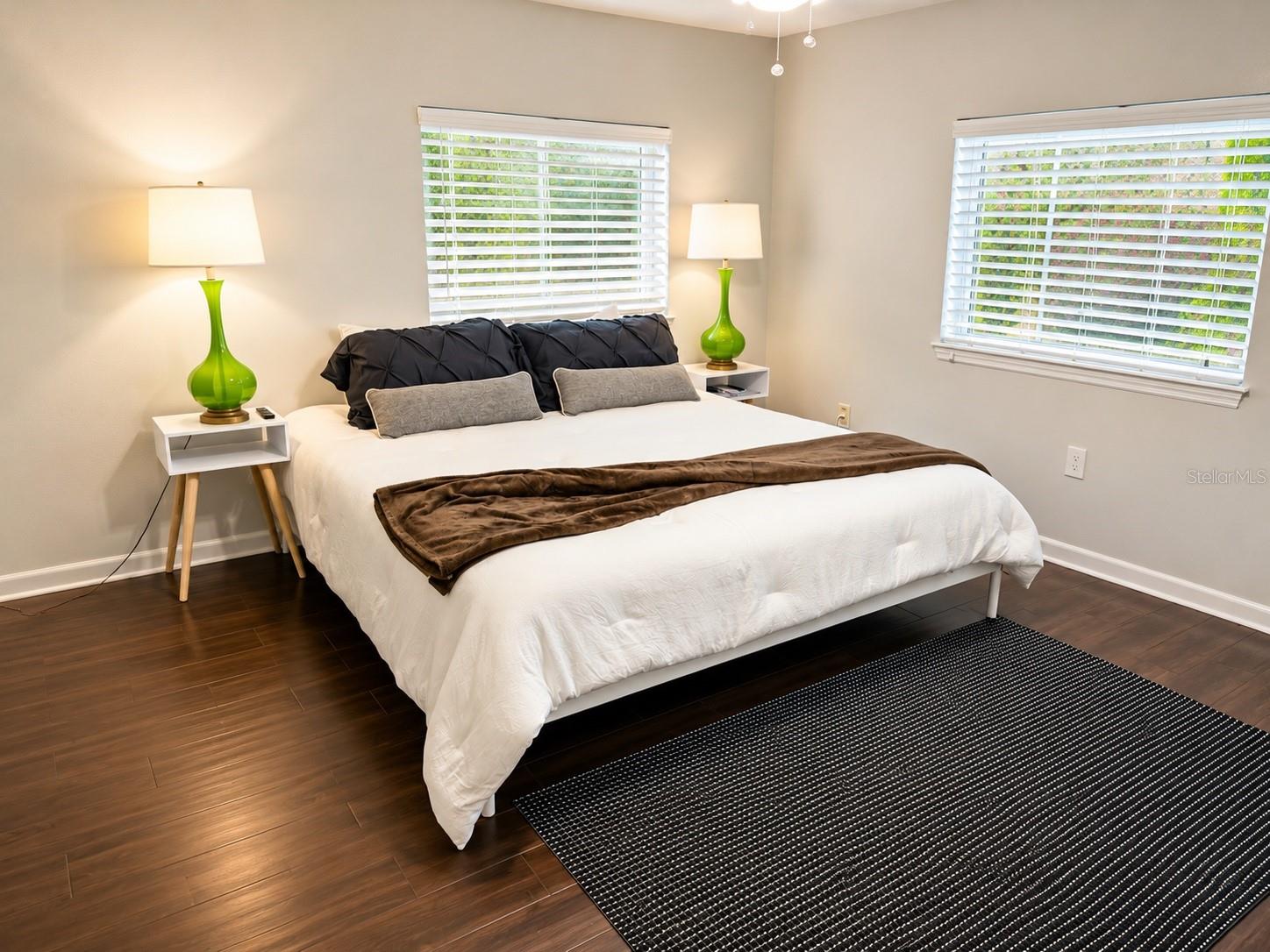 EDGEWATER BEACH - Residential