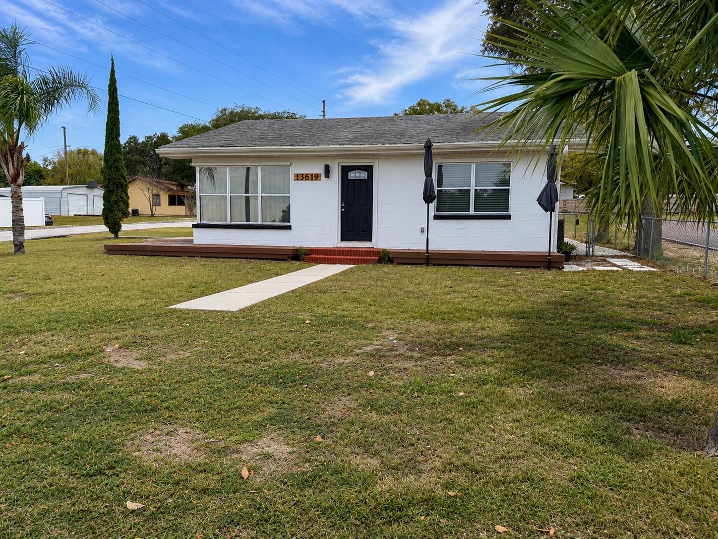 EDGEWATER BEACH - Residential
