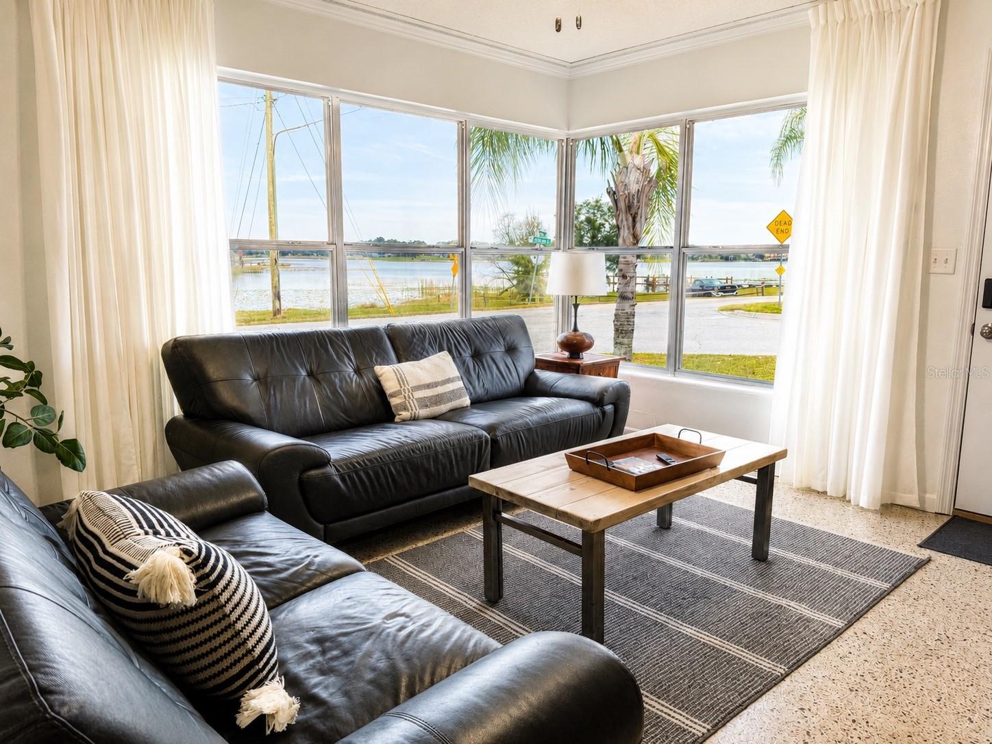 EDGEWATER BEACH - Residential