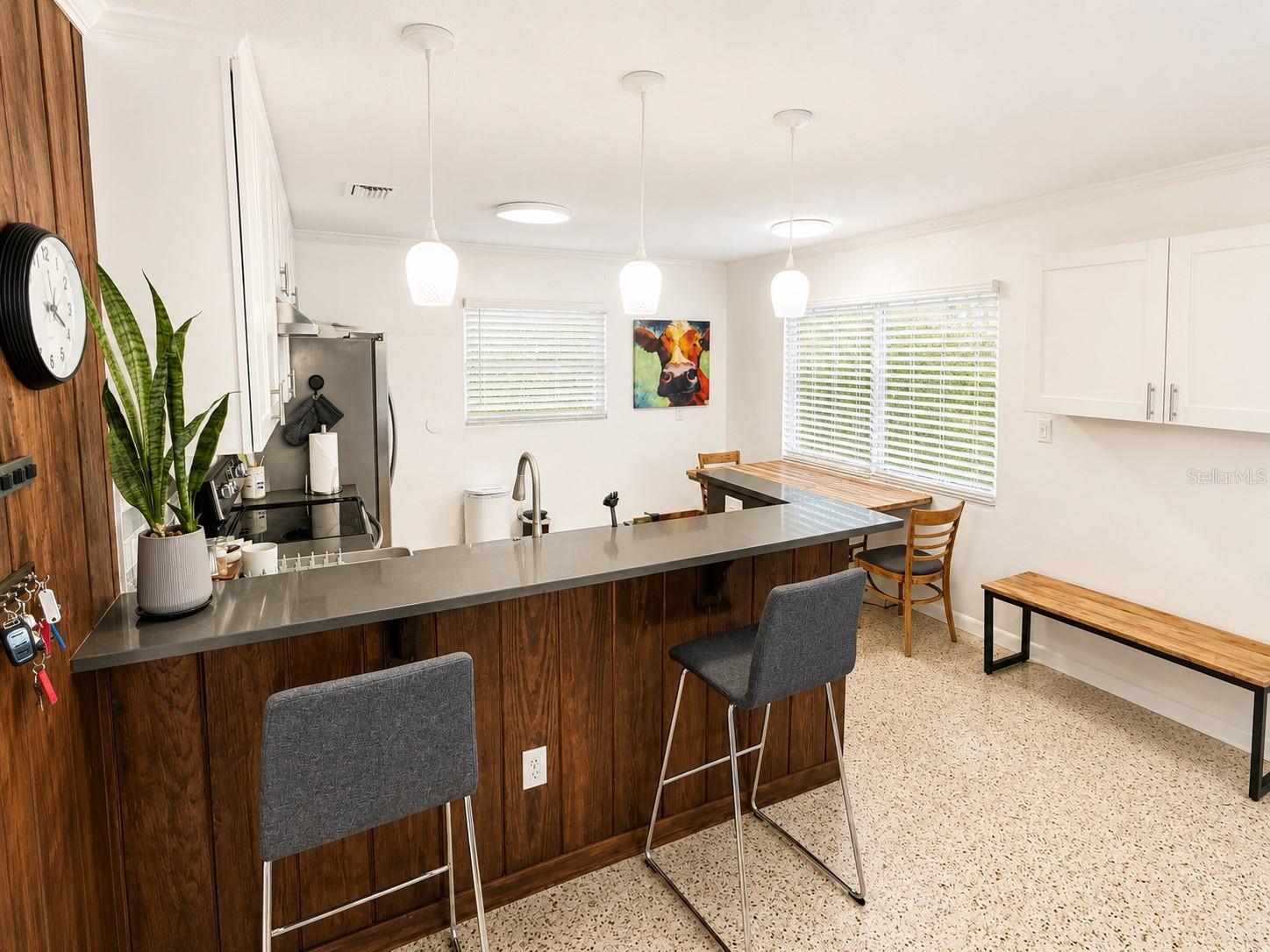EDGEWATER BEACH - Residential