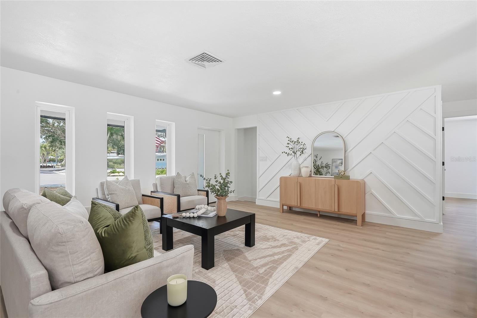 PELICAN CREEK SUB - Residential