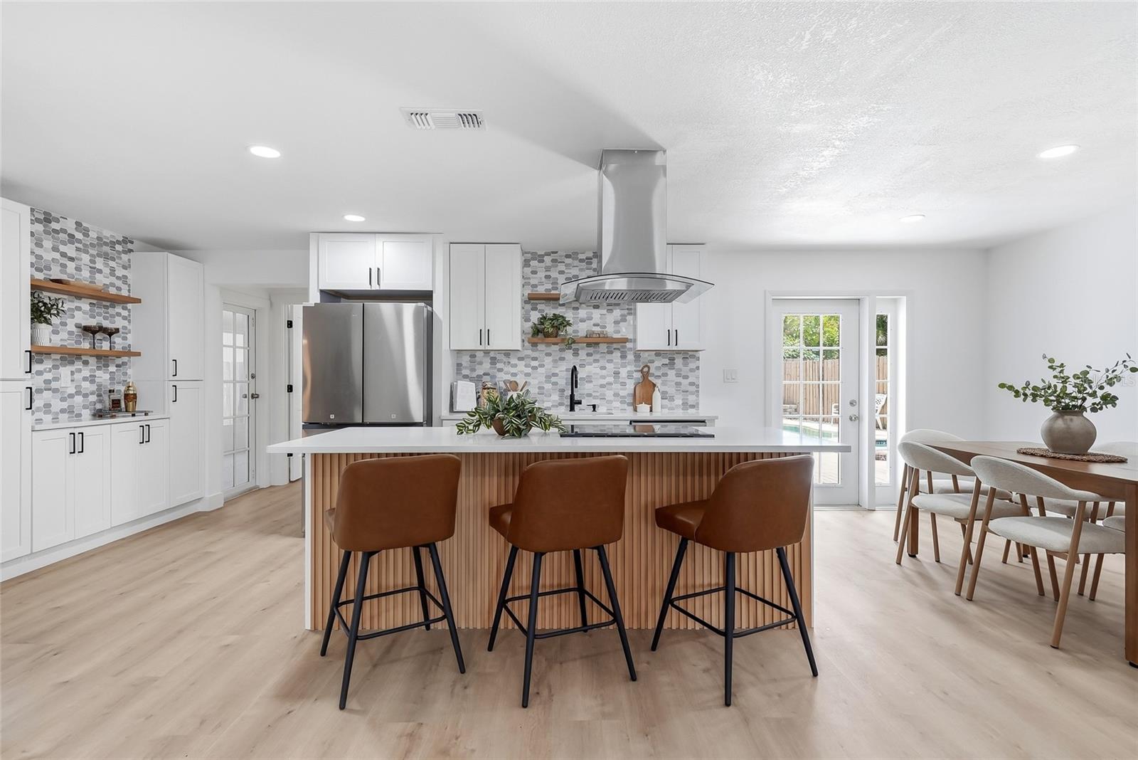 PELICAN CREEK SUB - Residential