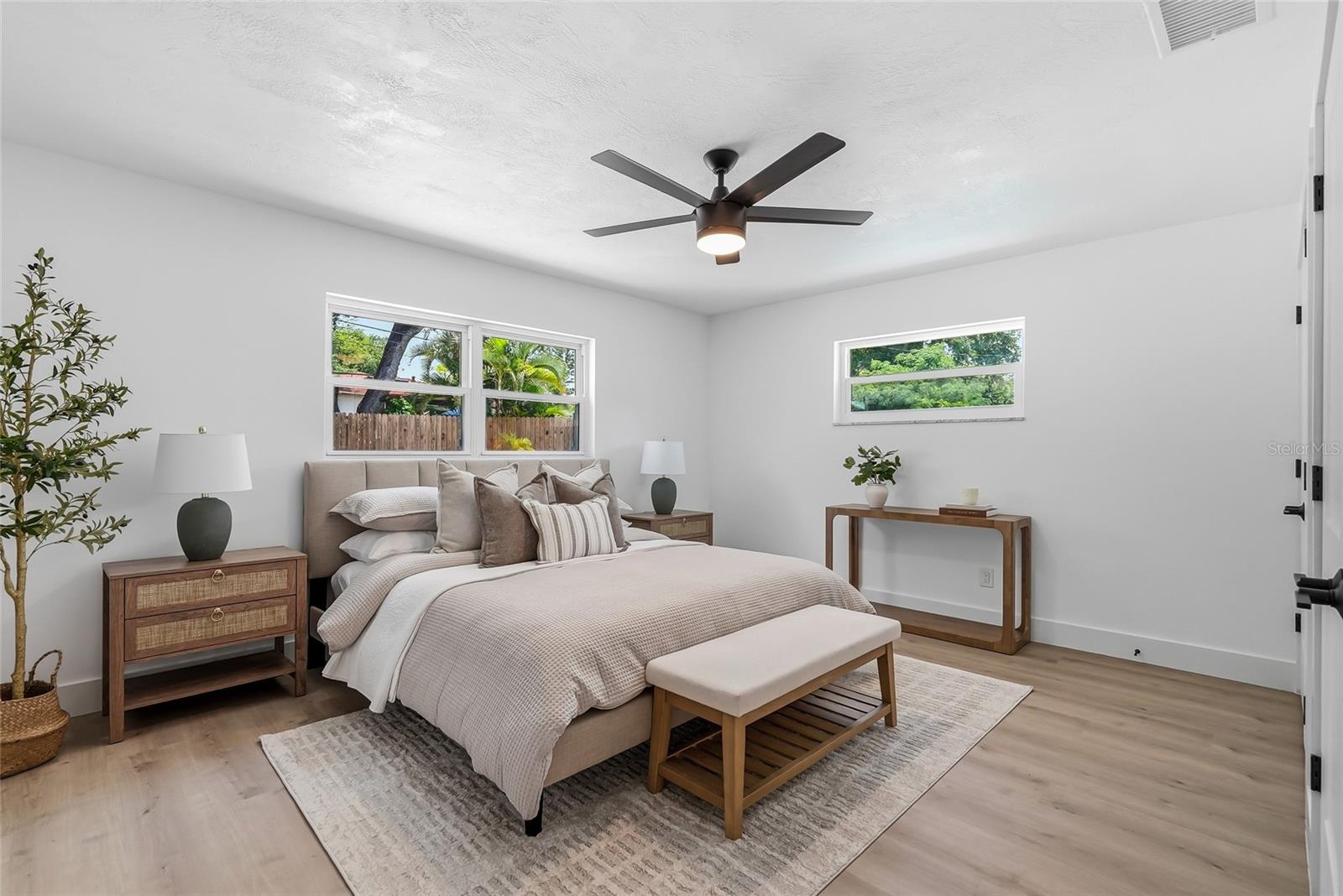 PELICAN CREEK SUB - Residential