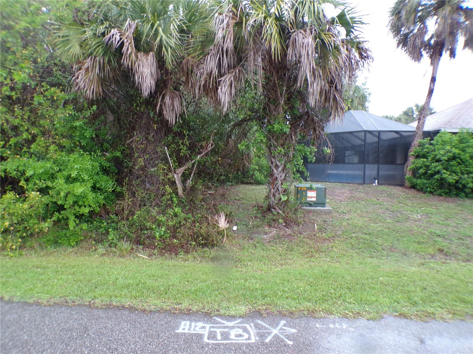 PORT CHARLOTTE SUB 05 - Land