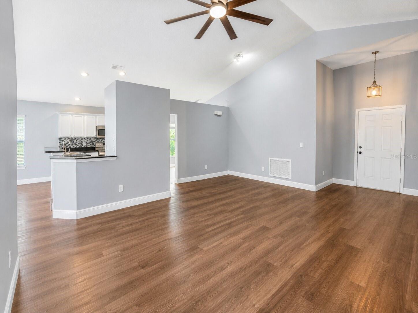 CYPRESS LAKES PRCL G - Residential Lease