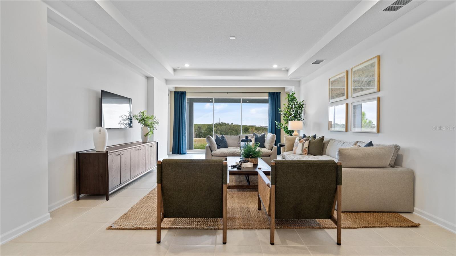 SPRINGHEAD LAKES 60S - Residential