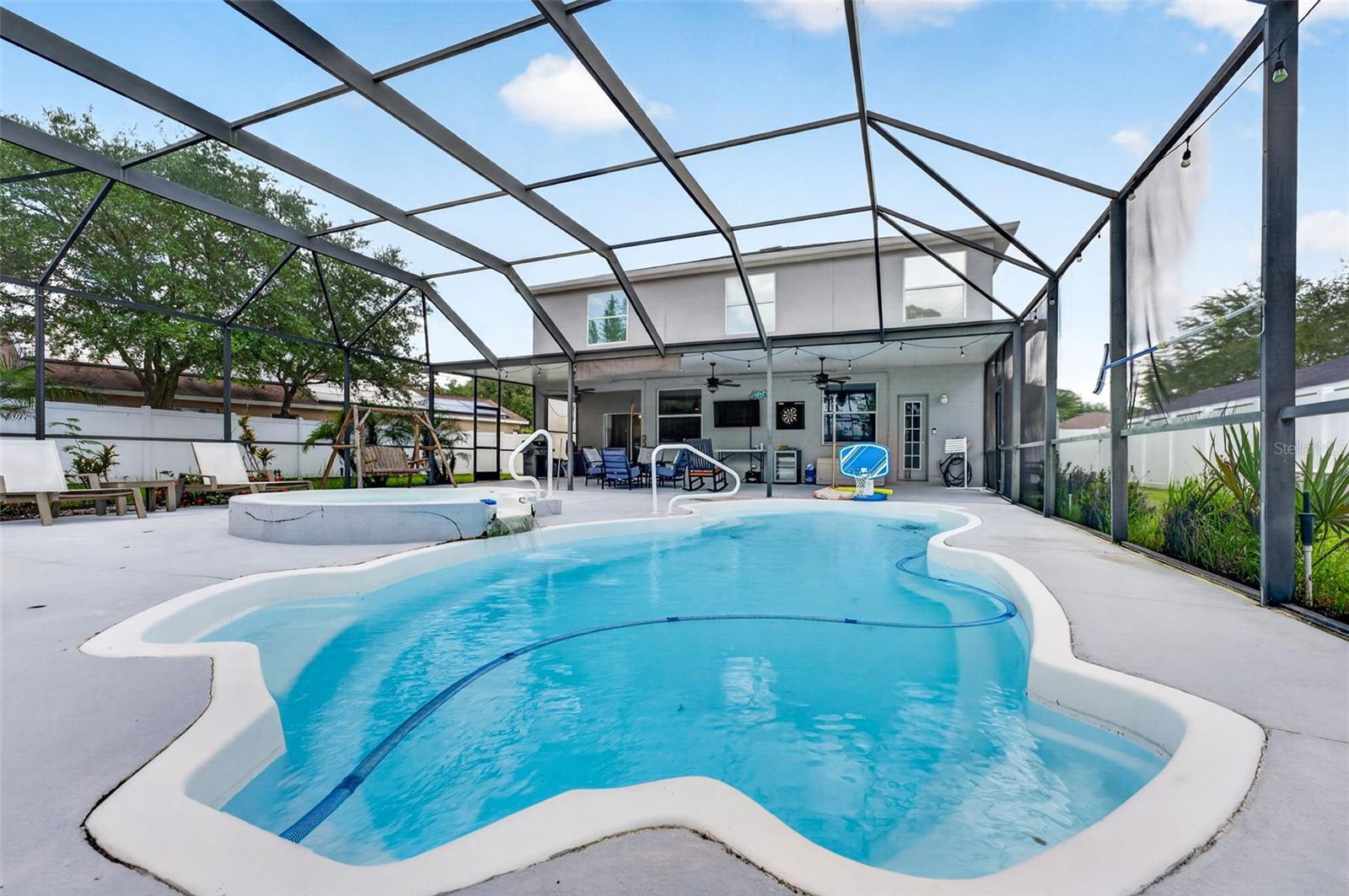 RIVER CHASE SUB - Residential