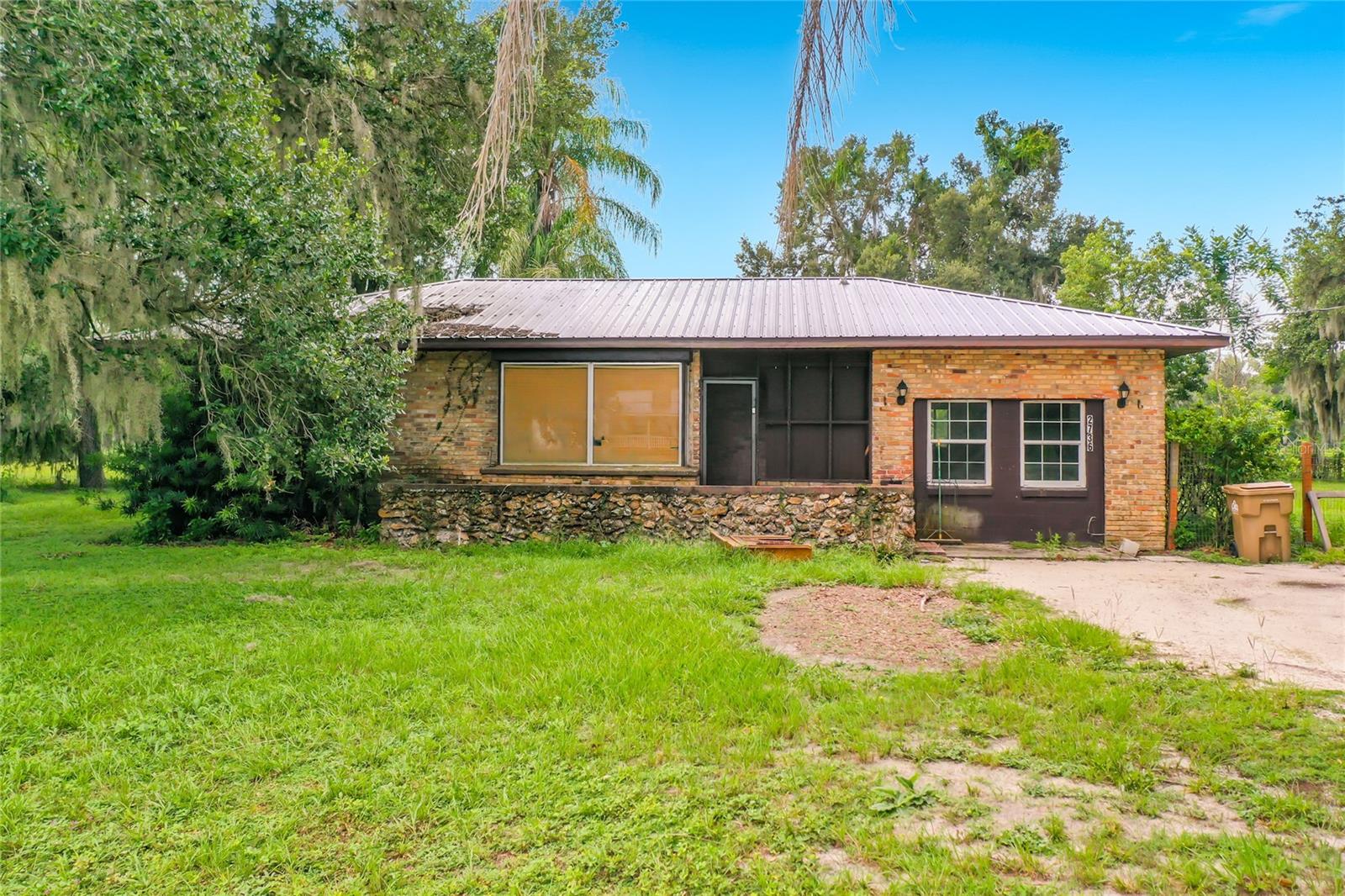 GROVELAND FARMS 33-22-24 - Residential