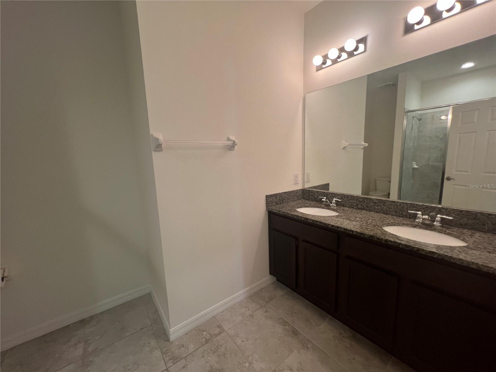 ROTONDA LAKES - Residential Lease