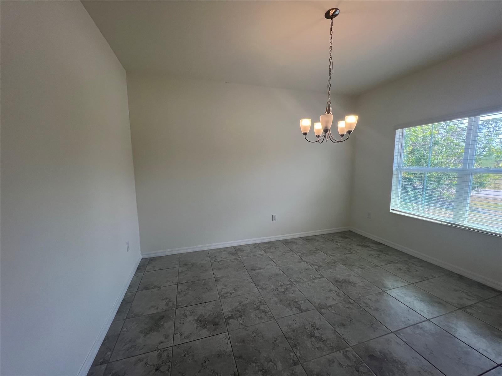 ROTONDA LAKES - Residential Lease