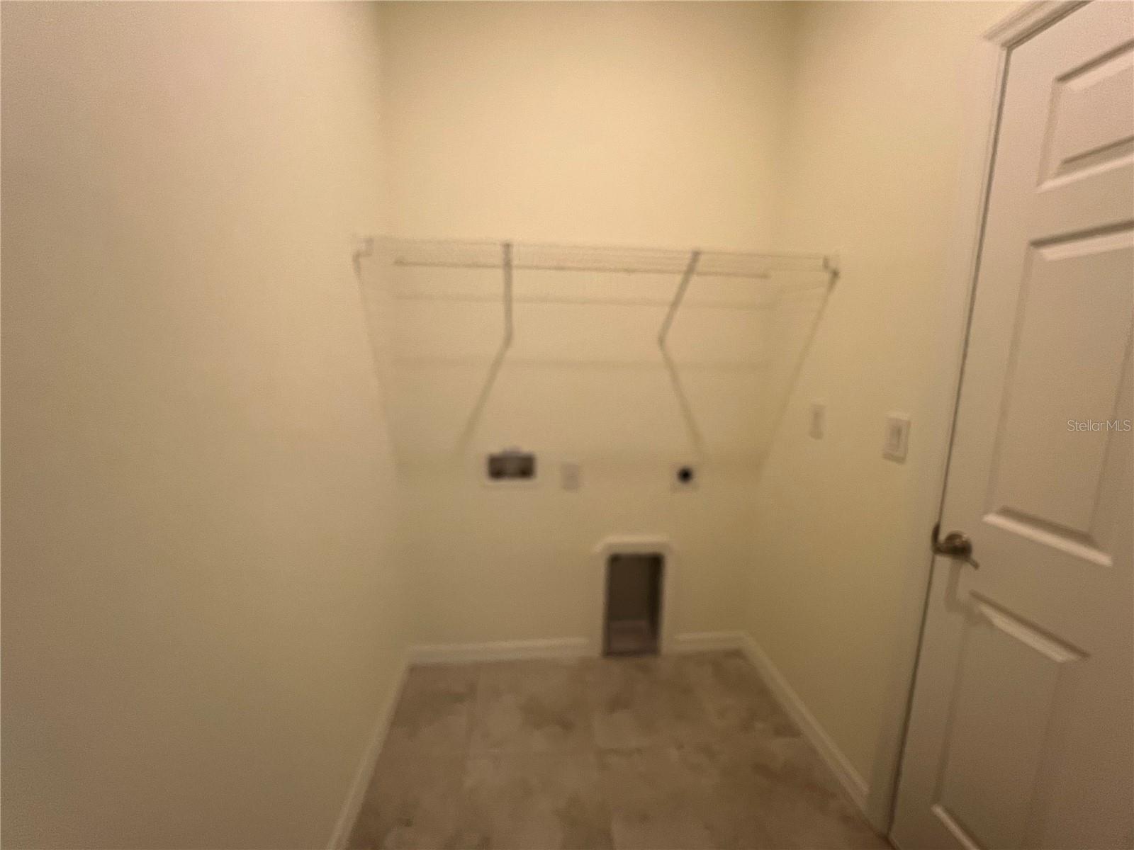 ROTONDA LAKES - Residential Lease