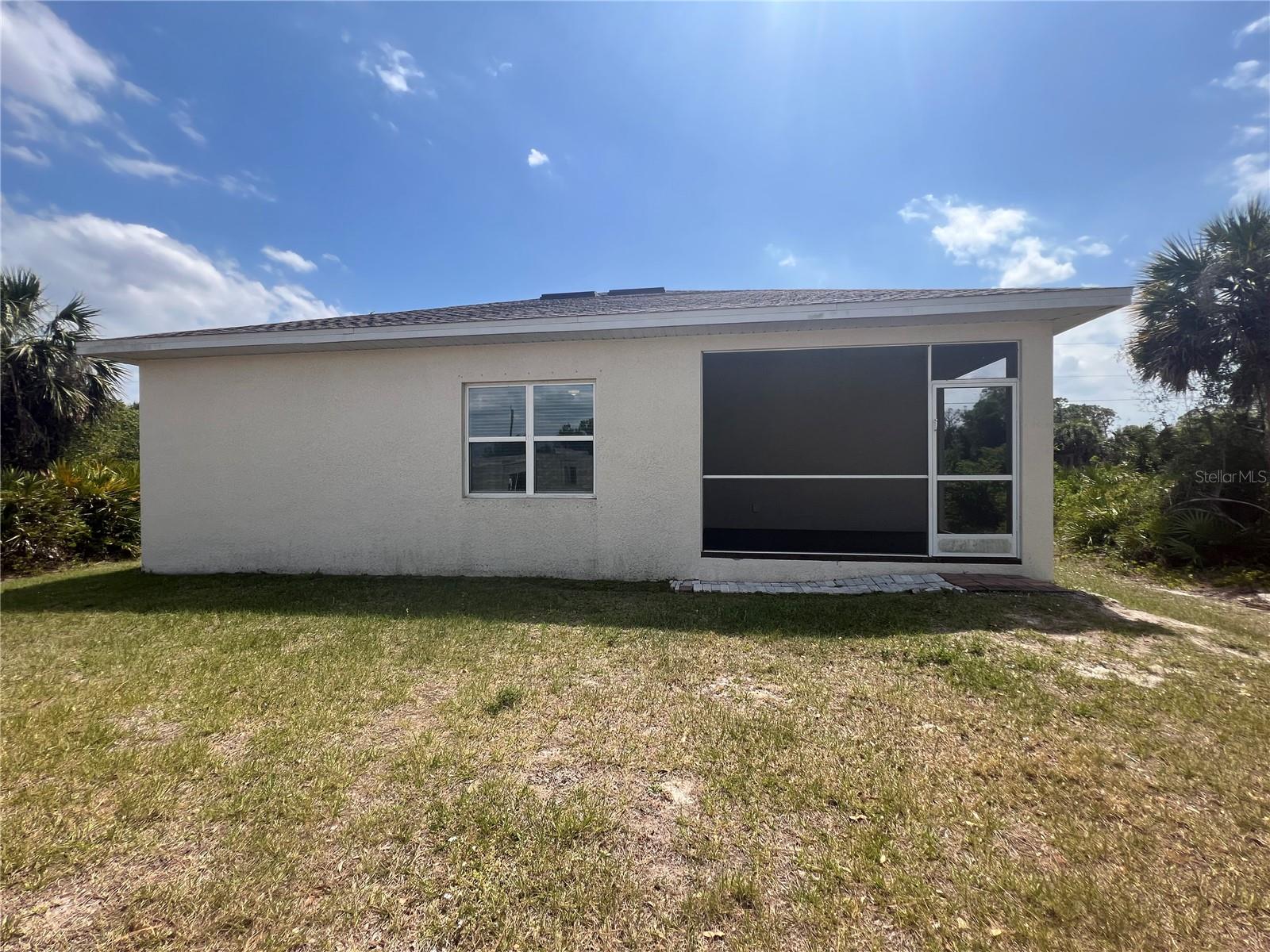 ROTONDA LAKES - Residential Lease