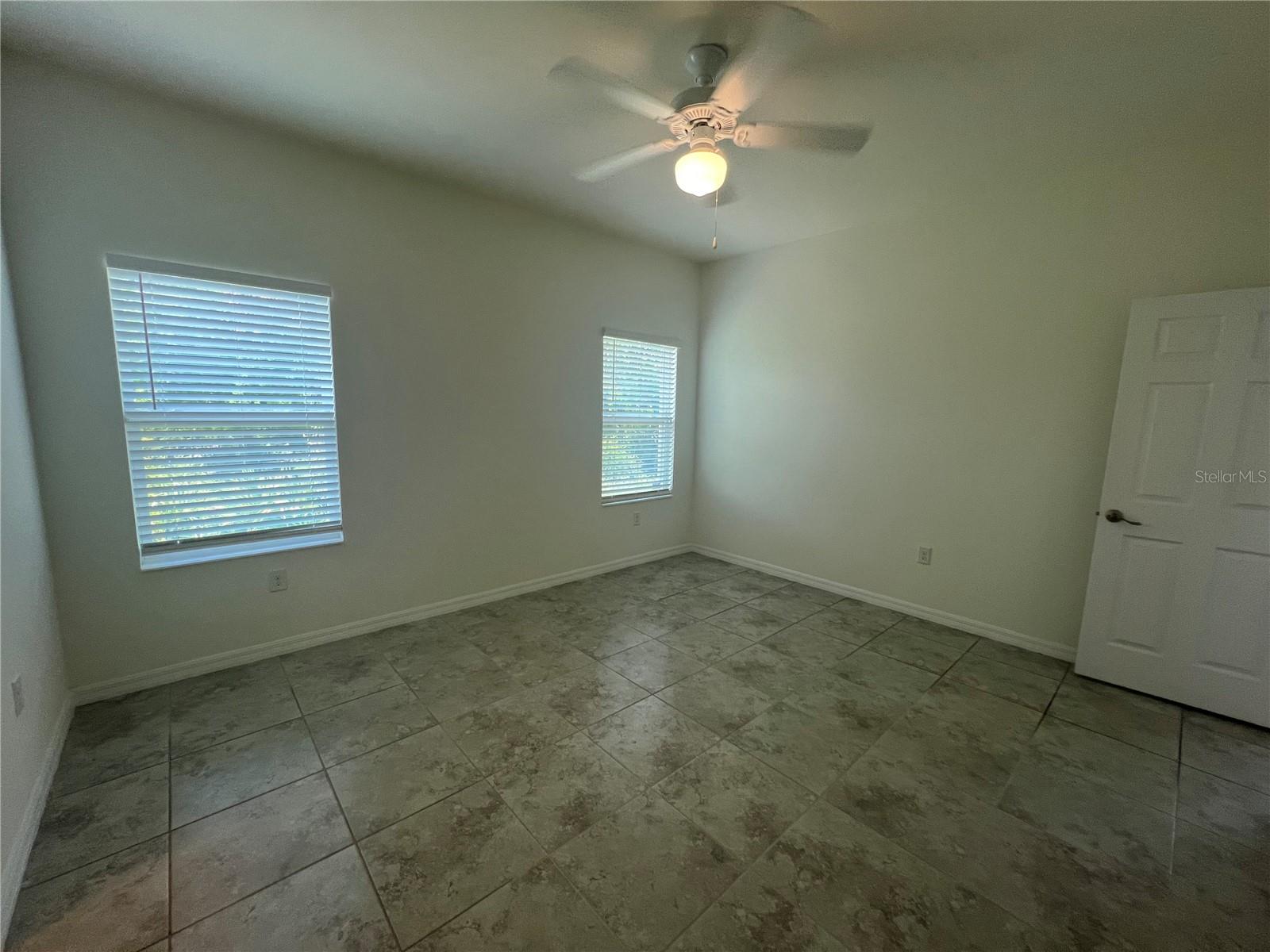 ROTONDA LAKES - Residential Lease