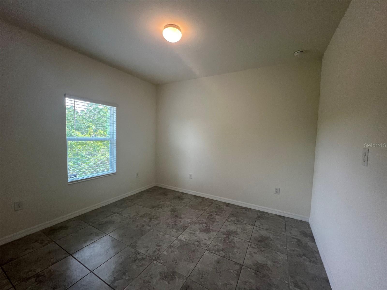ROTONDA LAKES - Residential Lease