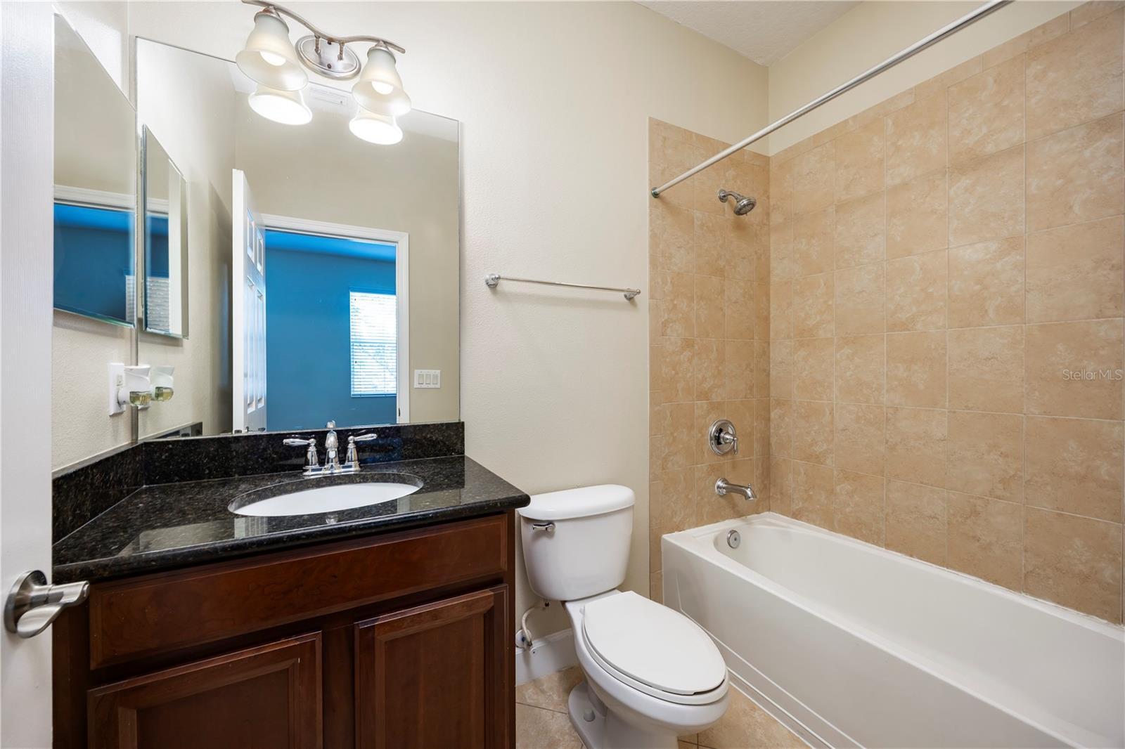 FISHHAWK RANCH TOWNCENTER - Residential