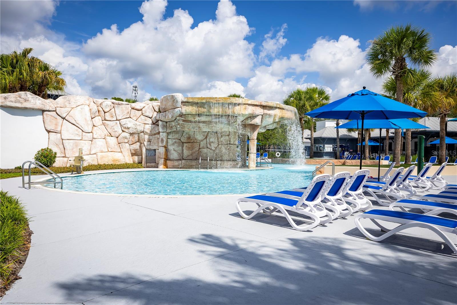 FISHHAWK RANCH TOWNCENTER - Residential
