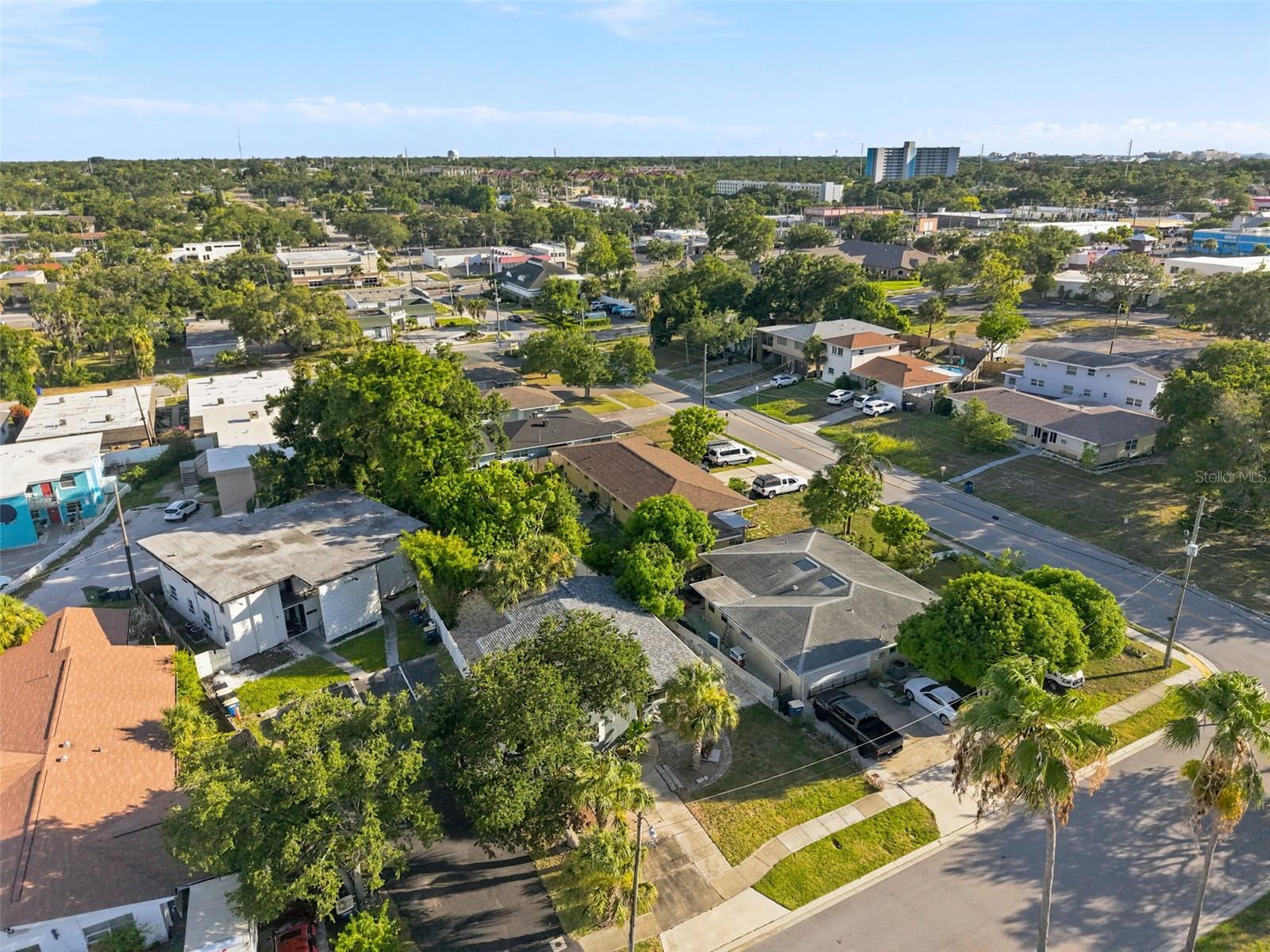 HIBISCUS GARDENS - Residential