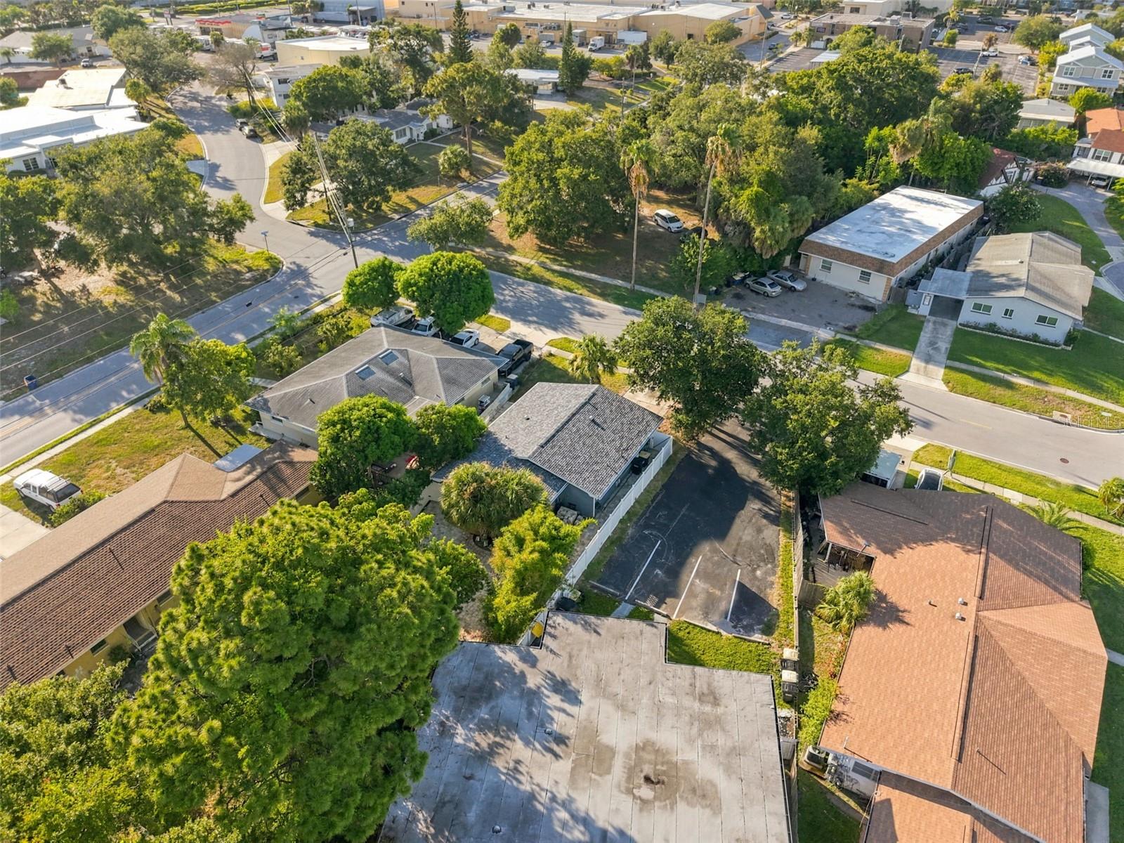HIBISCUS GARDENS - Residential