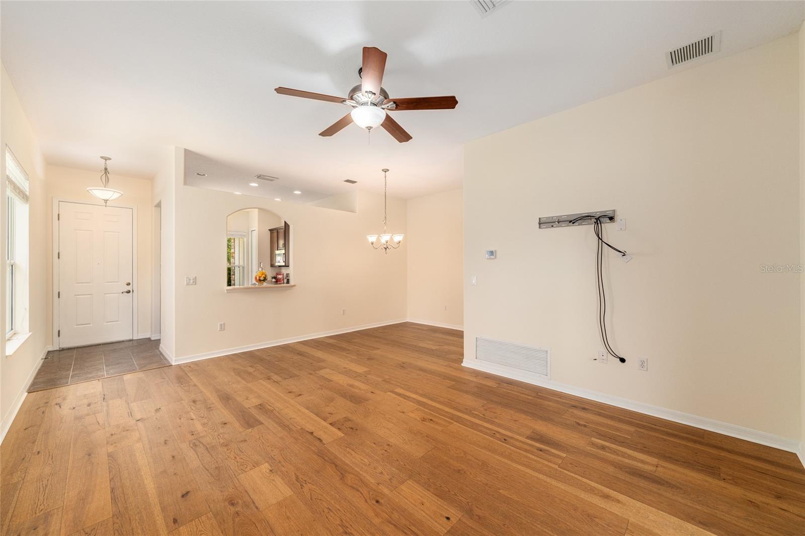 STONEGATE AT SILVER LAKE SUB - Residential